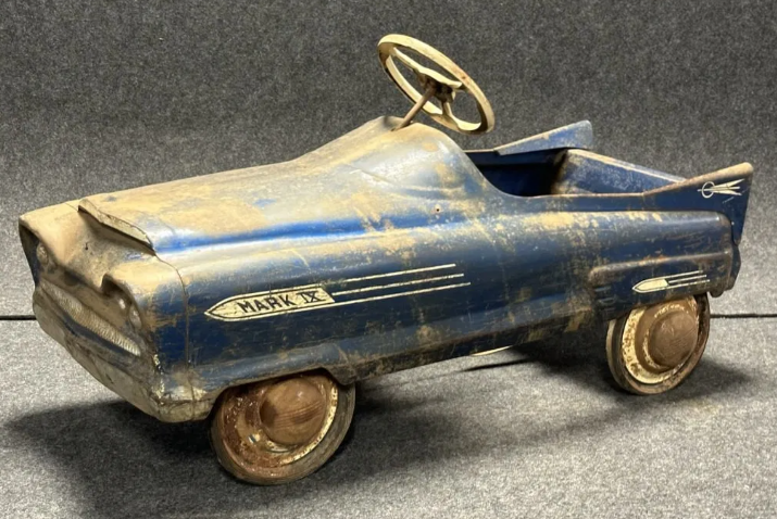 Garton 1960 Mark IX Pedal Car