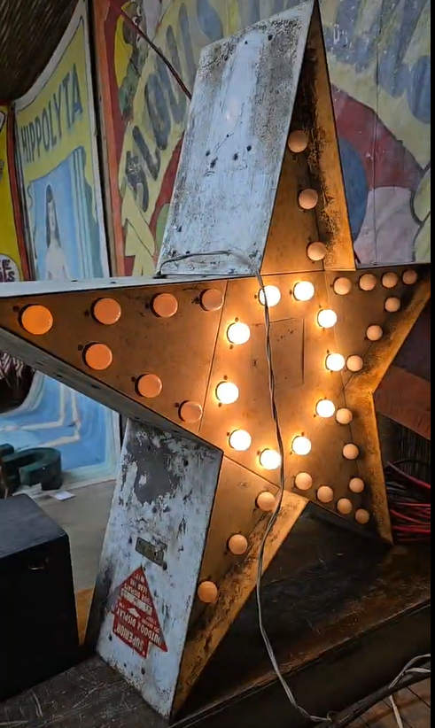 Double-Sided Metal Flashing Star