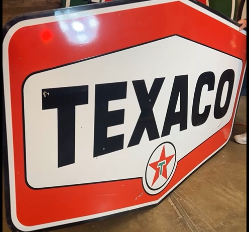 Texaco Tomahawk White T DSP Sign