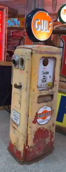 Gulf Gasoline Tokheim 39 with Cyclops Gasoline Pump