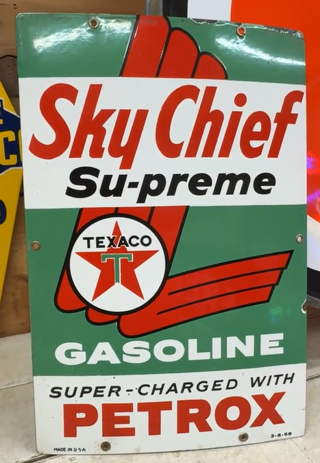 Texaco Sky Chief Supreme Gasoline with Petrox SSP Pump Plate