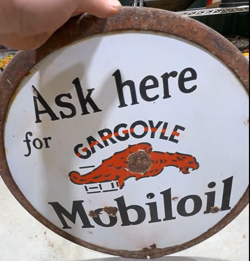 Mobiloil Gargoyle Gasoline Motor Oil DSP 24 Inch Sign