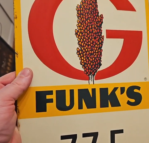 Funk’s Seeds SST Embossed Sign