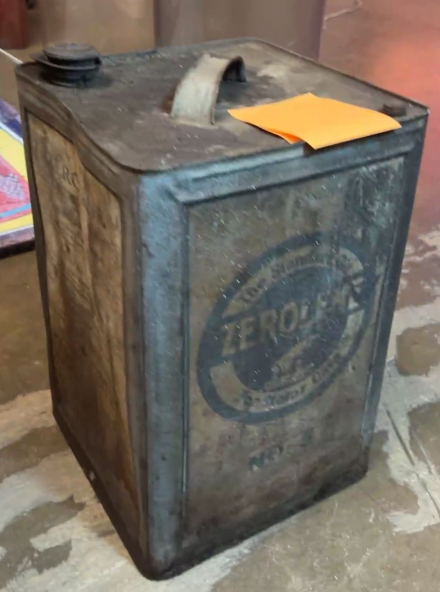 Zerolene Standard Oil Company of California SST Can