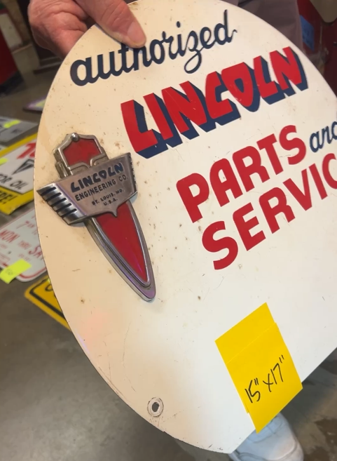 Authorized Lincoln Parts and Service SST 17 Inch Diameter Sign
