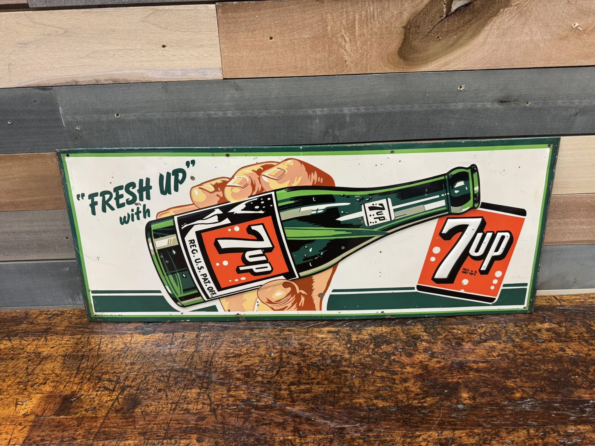 “Fresh Up” with 7Up Hand & Bottle Embossed SST Sign