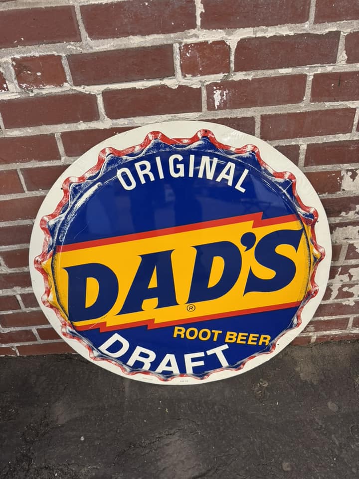 Original Dad’s Draft Root Beer SST Bottle Cap Sign