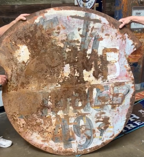 Super Chevrolet Service Wrecker Service 5 Foot Diameter DST Two-Piece Sign